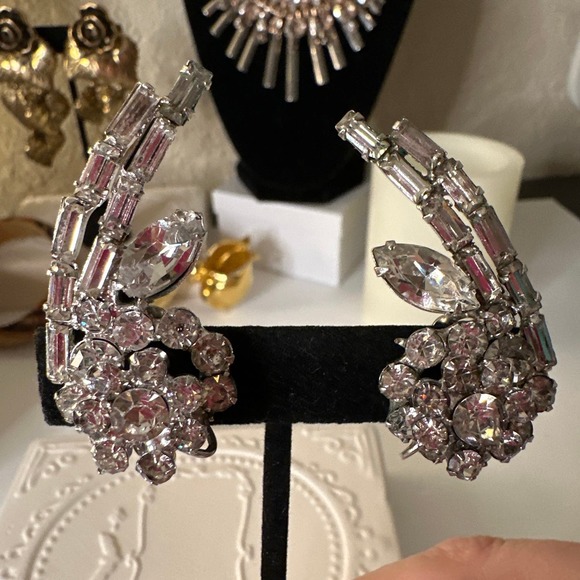 Vintage Rhinestone Ear Climber Earrings - Picture 2 of 3